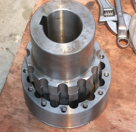 鼓形齿式联轴器结构解析及其在机械设备中的应用